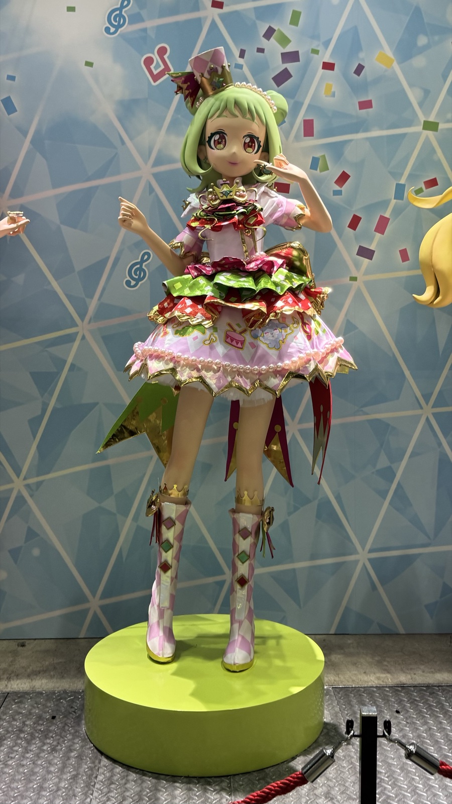 友坂ぐみのスタチュー